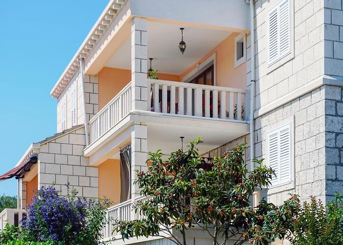 Cvita Apartment Lumbarda