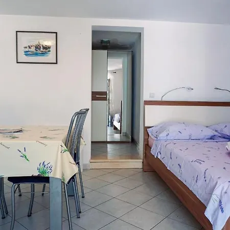Cvita Apartment