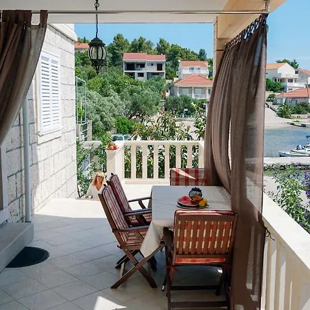 Cvita Apartment *