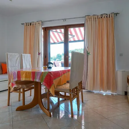 Apartment Cvita *