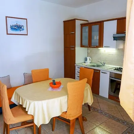 Cvita Apartment *